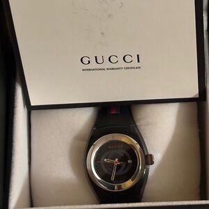 Gucci Black and Silver Men's Watch
